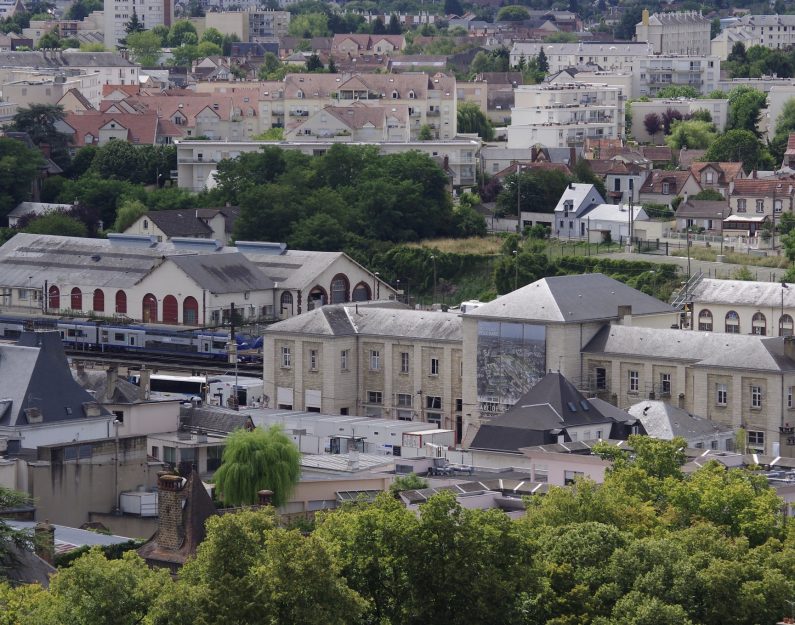 chartres-apic-75